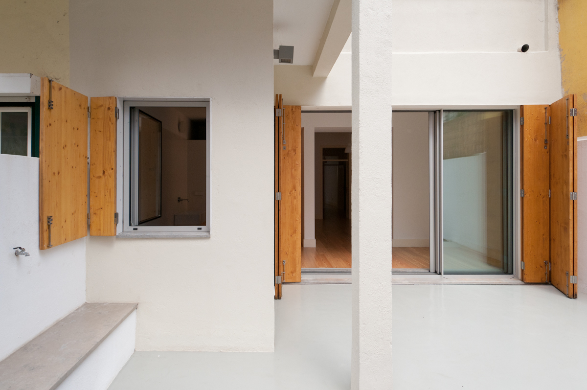 office ina_cm123_P27.JPG