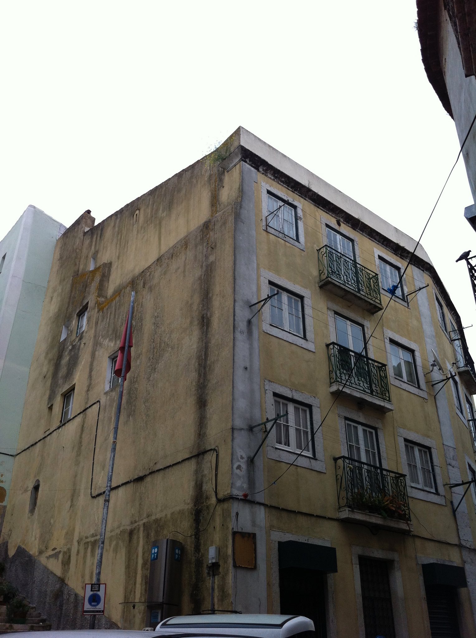 office ina_alfama_E05.jpg